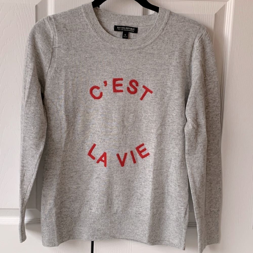 Banana republic sweater – size small.